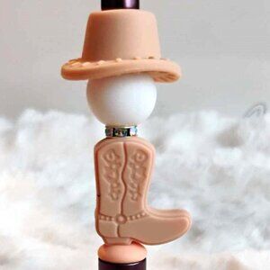 Hand beaded Pen ~ Boot Scootin' ~ Apricot